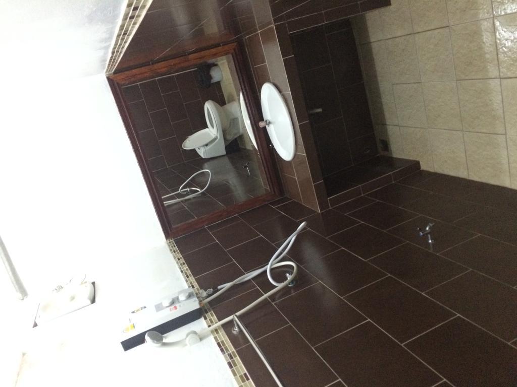 フォーンメニー ゲストハウス Muang Pakbèng エクステリア 写真