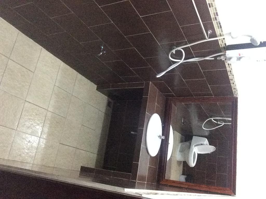 フォーンメニー ゲストハウス Muang Pakbèng エクステリア 写真